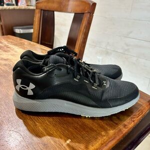 Under Armour Black and Gray spikeless golf Shoes